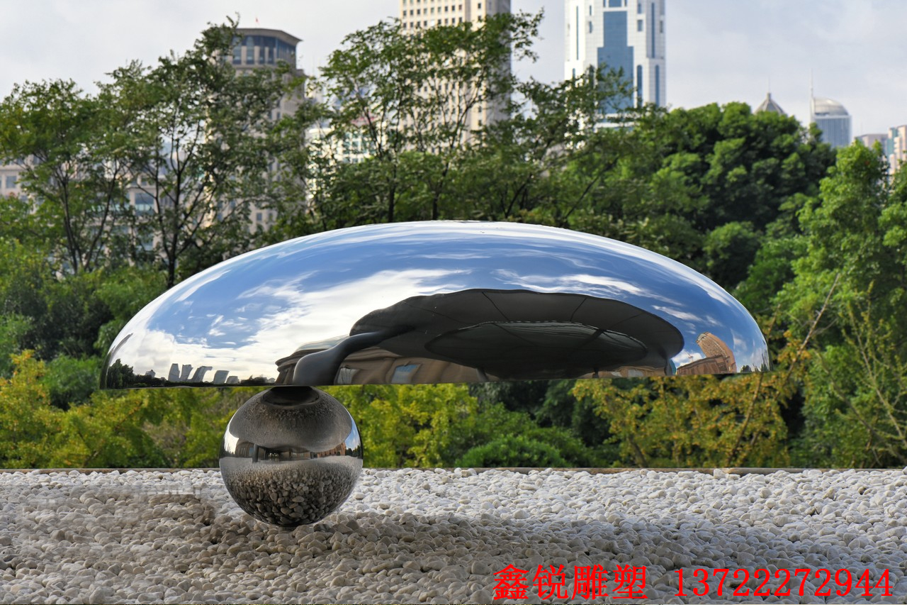 不銹鋼抽象藝術雕塑
